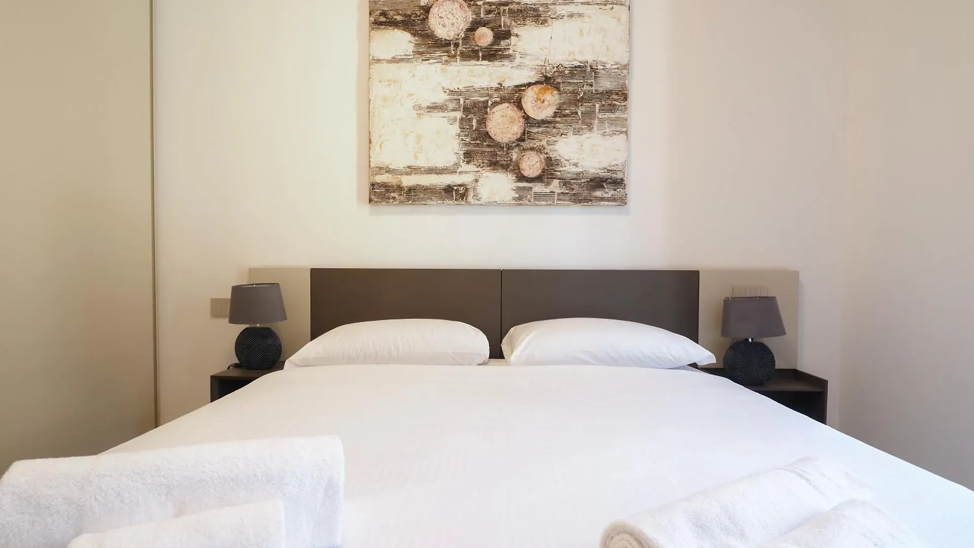 Cenisio New Cozy Apartment 밀라노 이탈리아